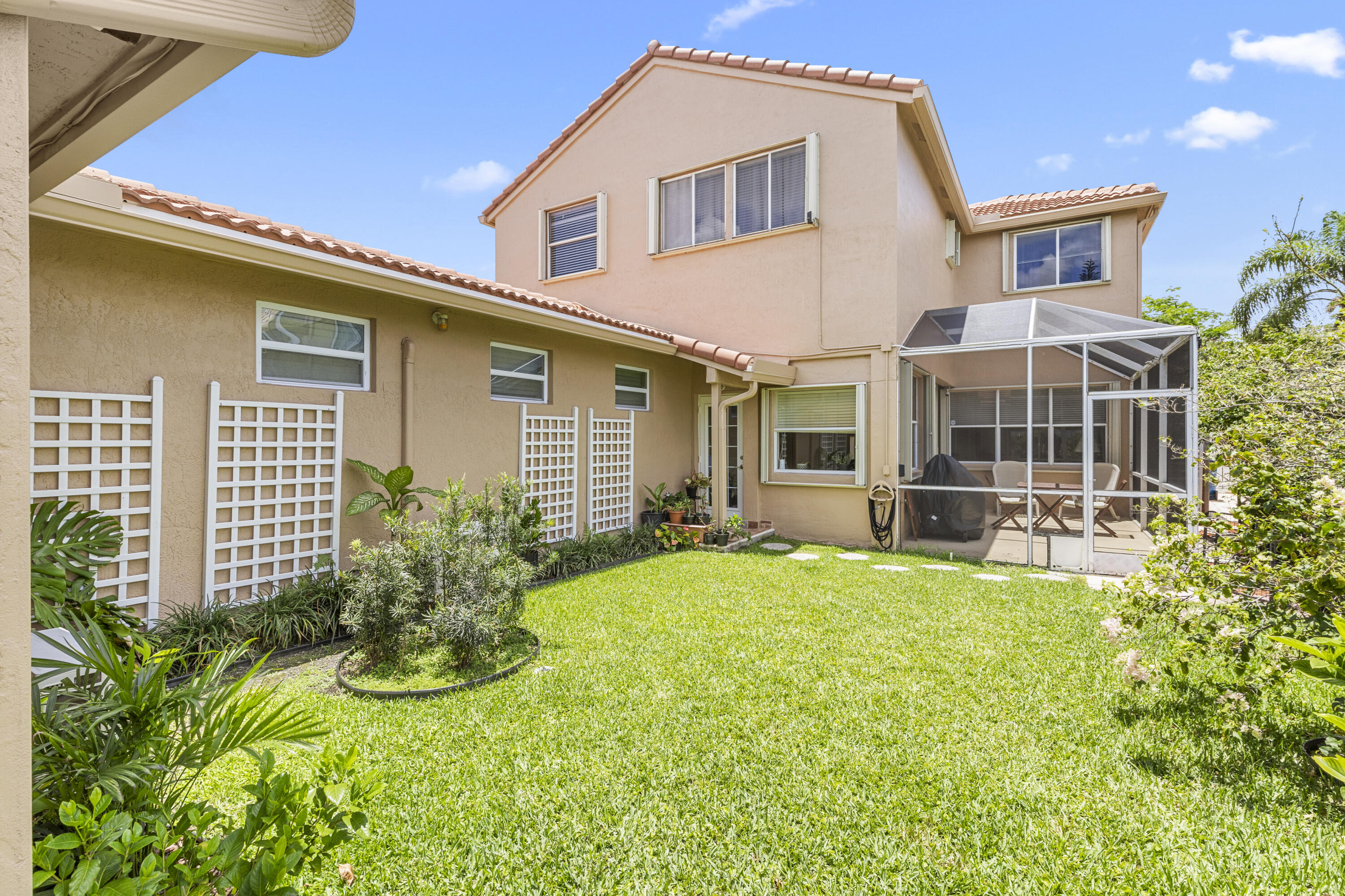 North Lakes - Residential