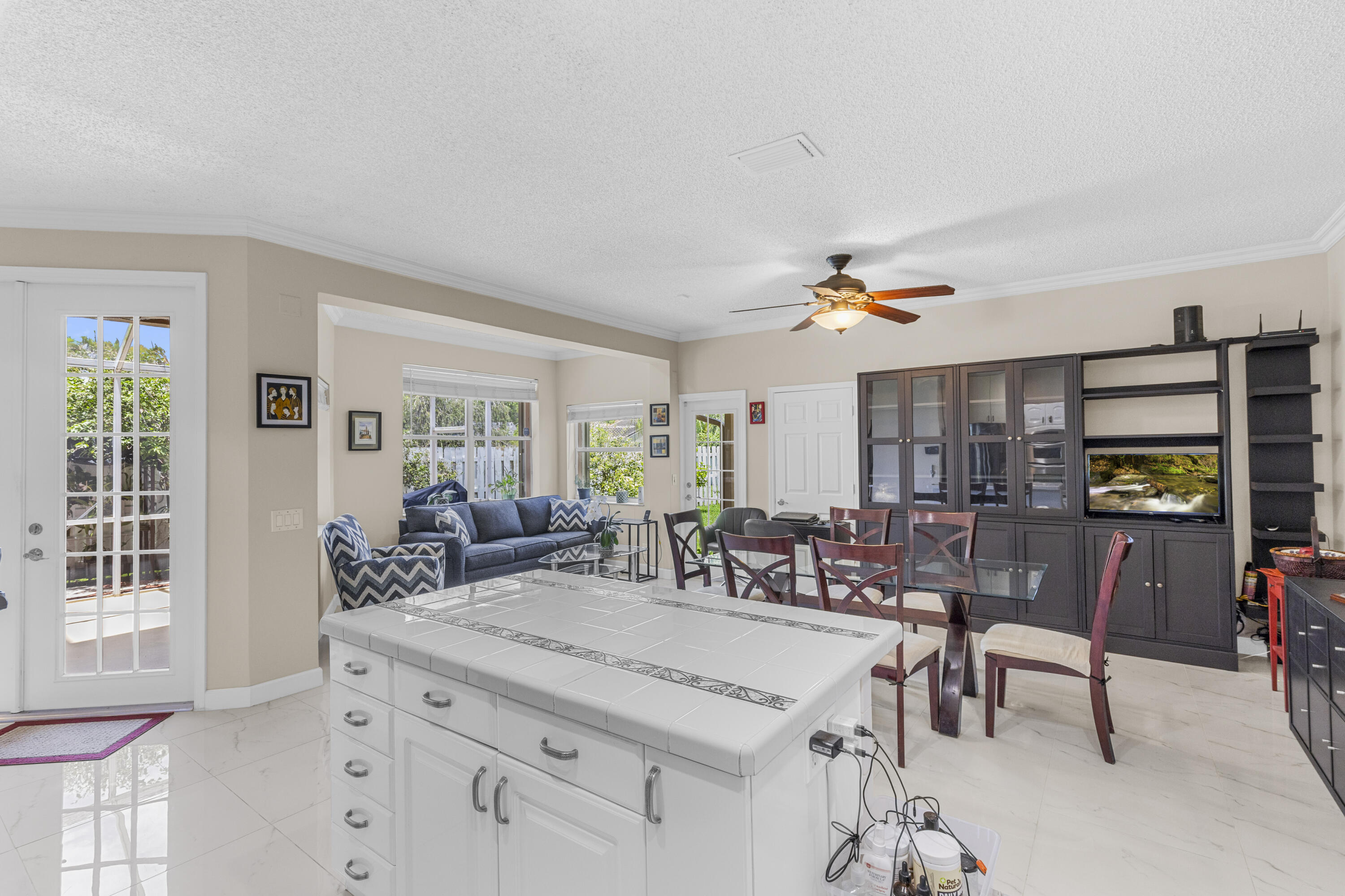 North Lakes - Residential