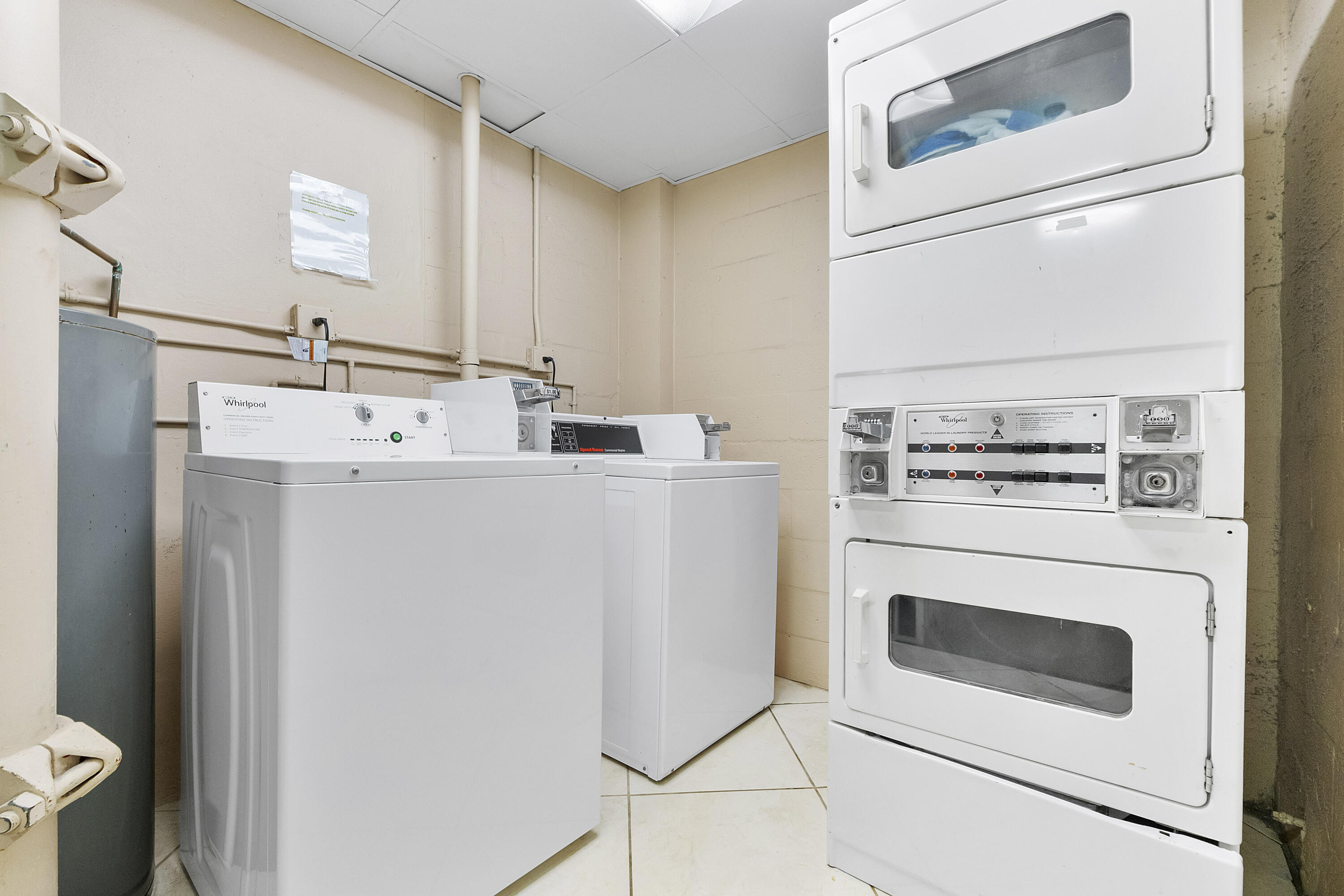 LEISURE TOWERS CONDO - Residential