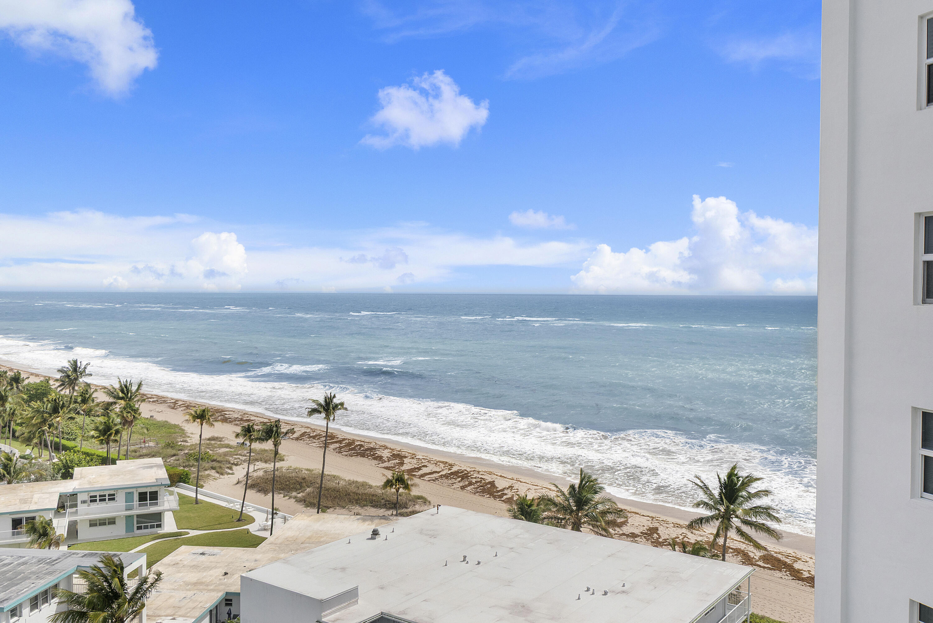LEISURE TOWERS CONDO - Residential