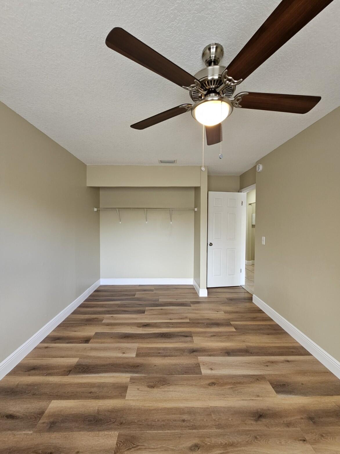 FOREST GLEN - Residential Lease