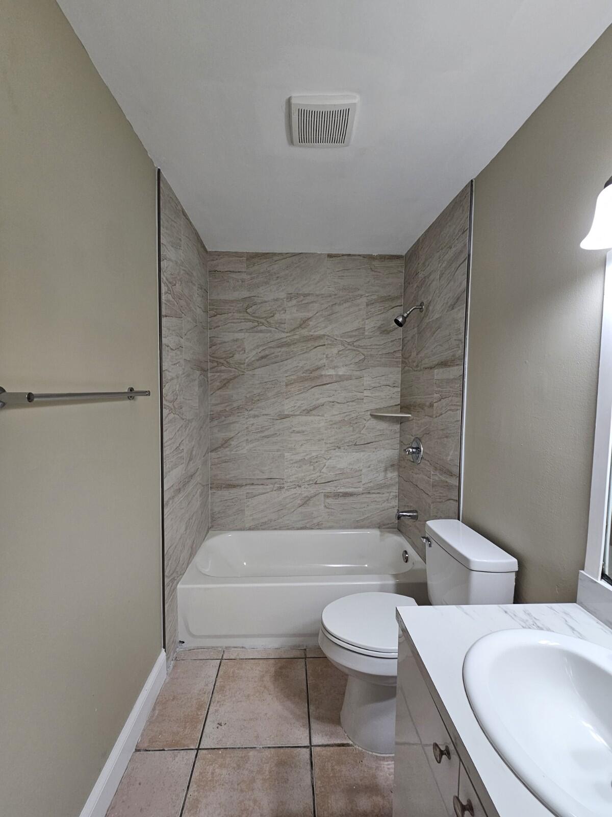 FOREST GLEN - Residential Lease