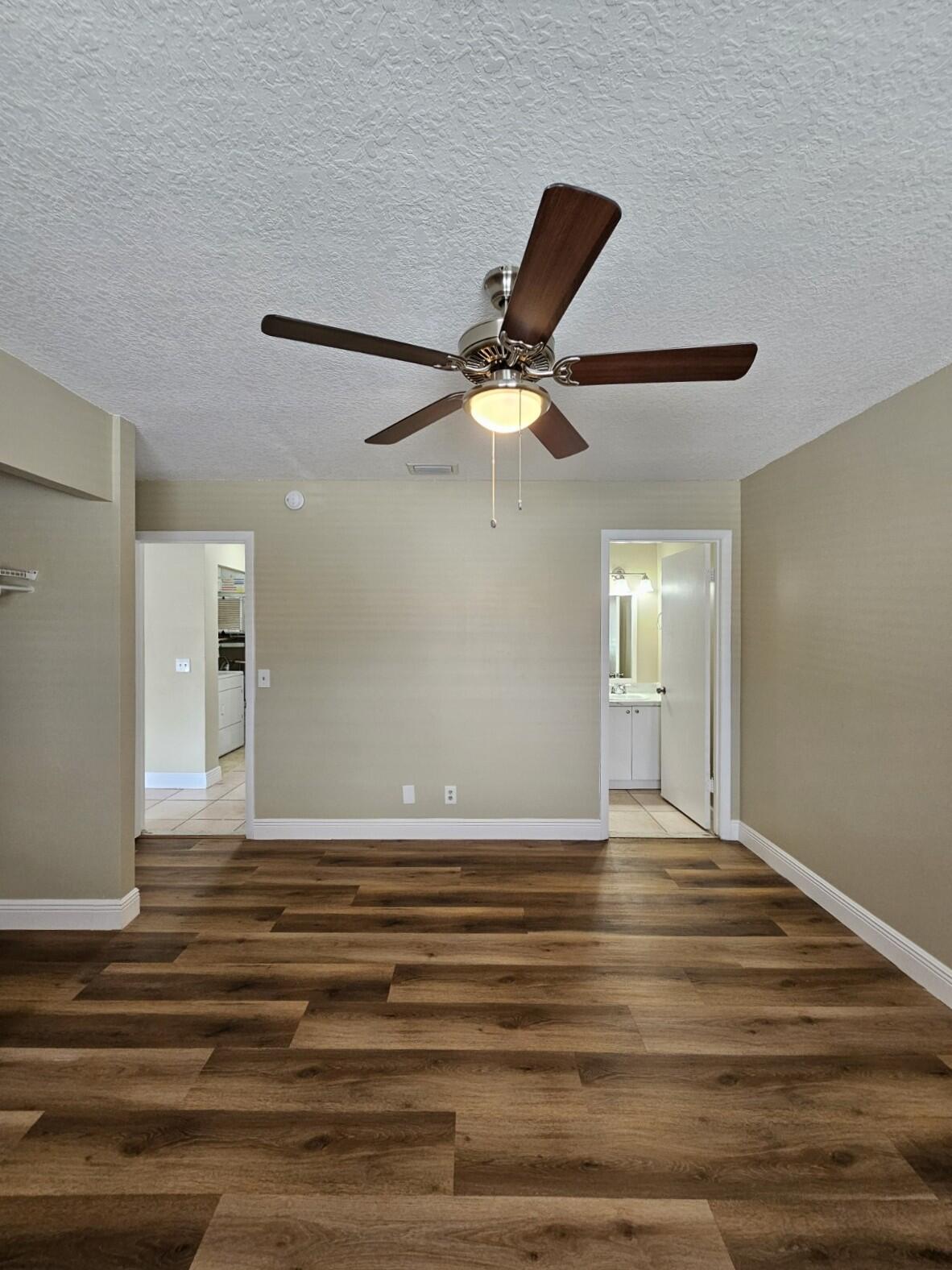 FOREST GLEN - Residential Lease