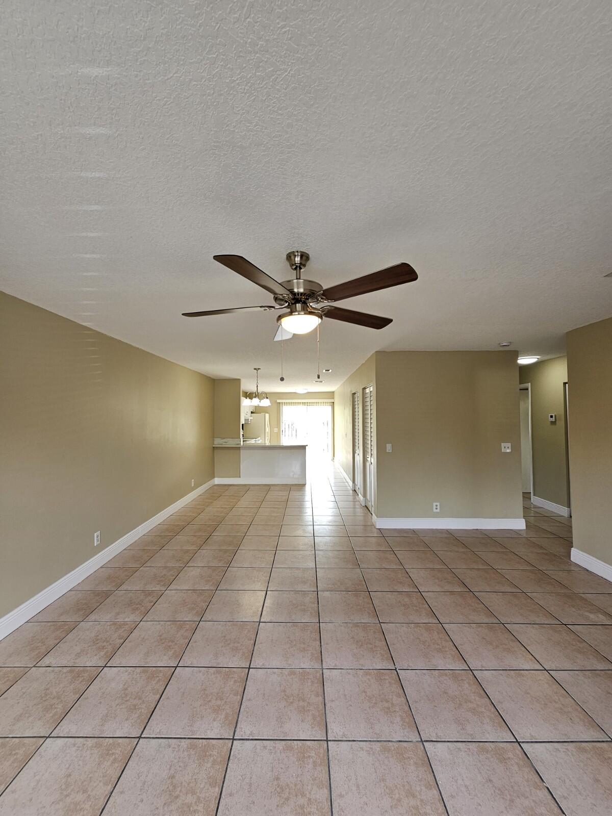 FOREST GLEN - Residential Lease