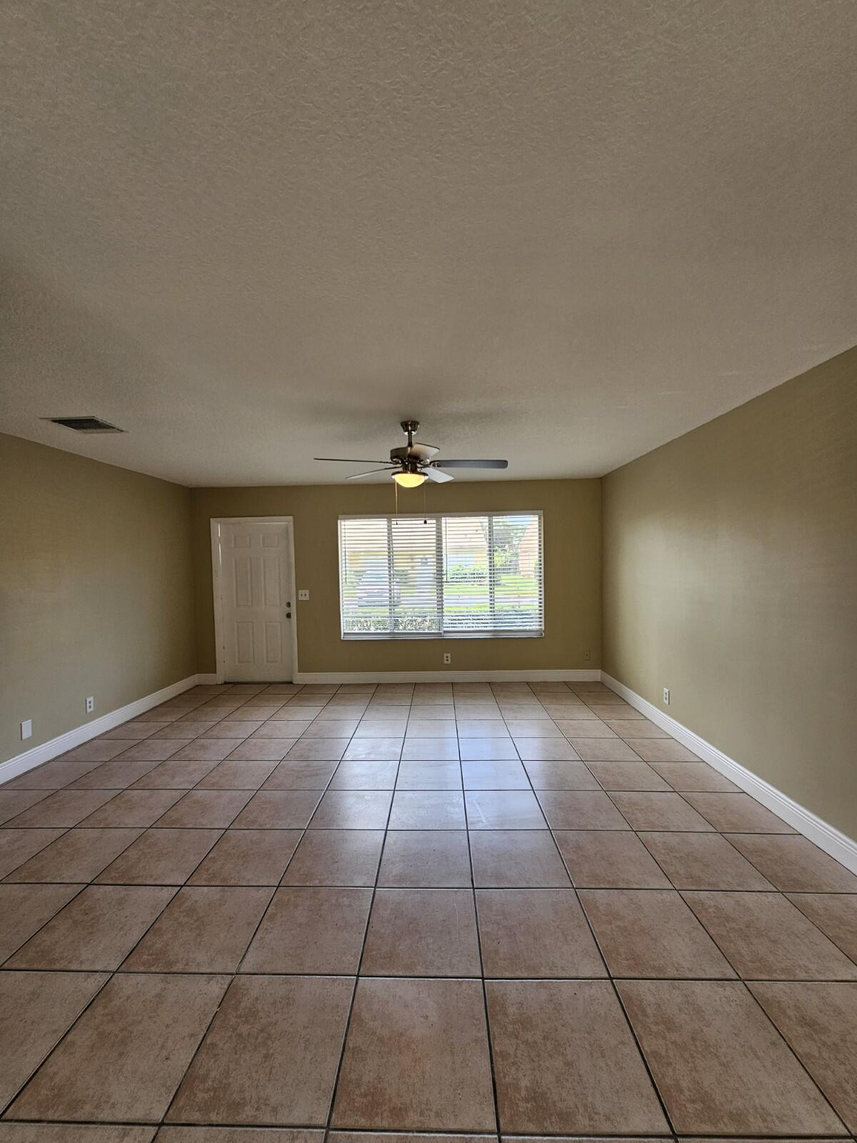 FOREST GLEN - Residential Lease