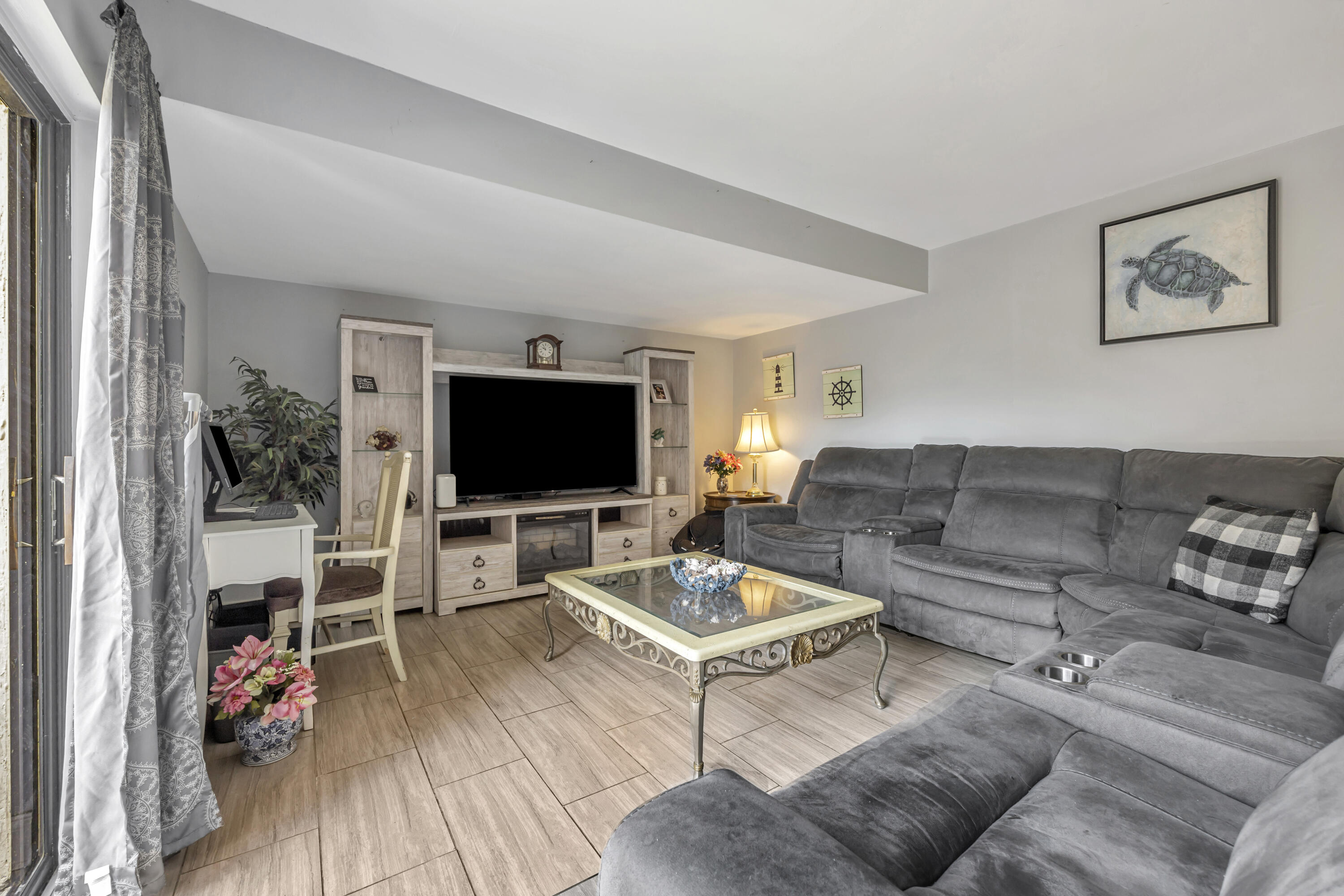 RAINBERRY BAY SEC 2 - Residential