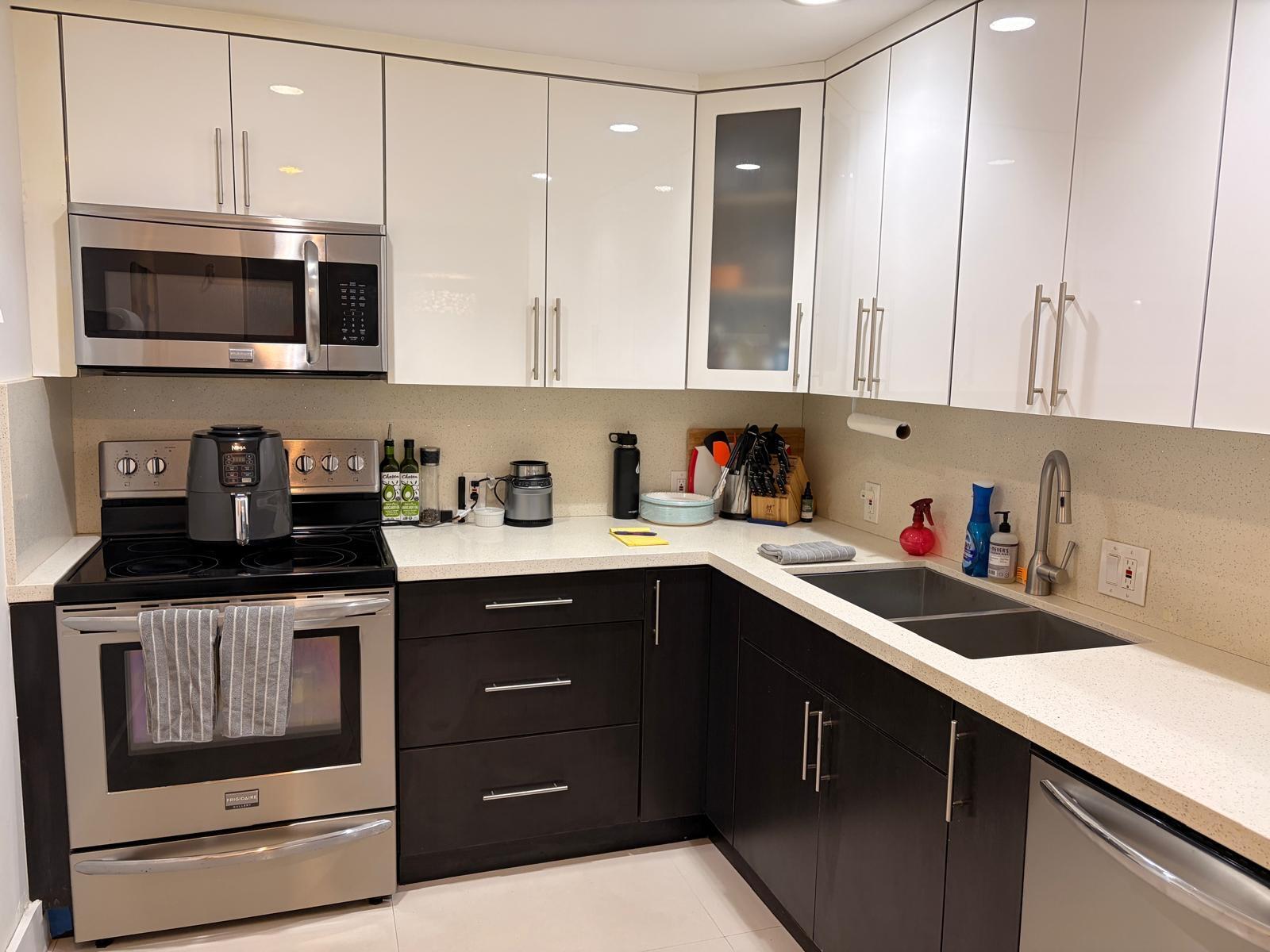 AVENTURA ELDORADO CONDO - Residential Lease