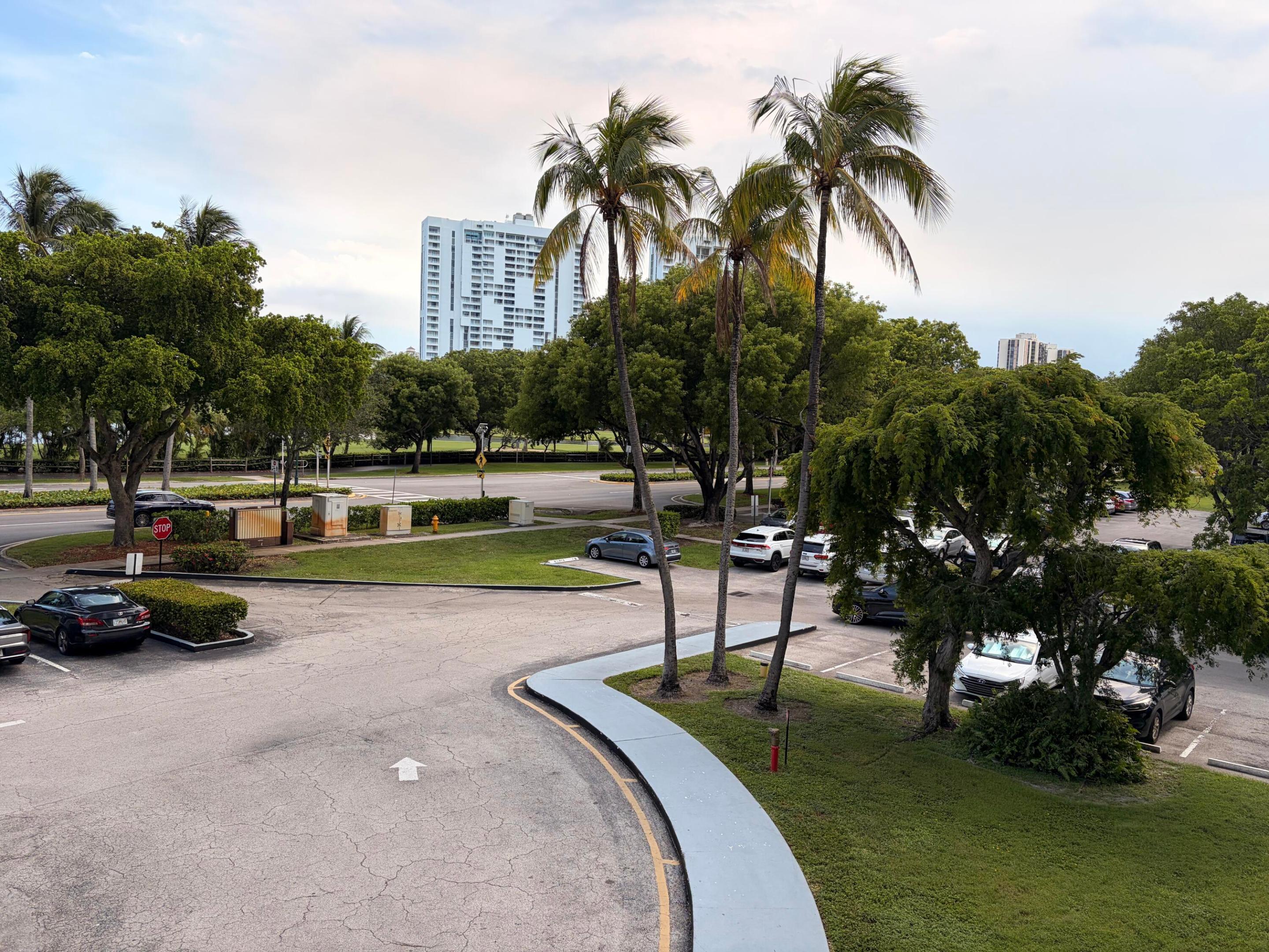 AVENTURA ELDORADO CONDO - Residential Lease