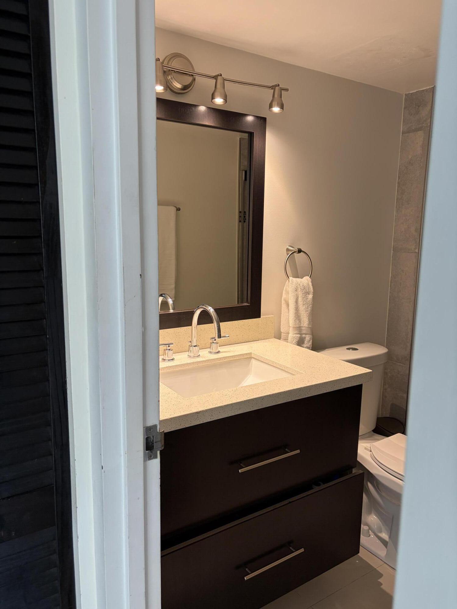 AVENTURA ELDORADO CONDO - Residential Lease