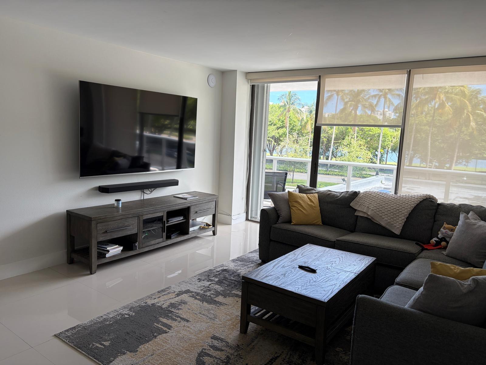 AVENTURA ELDORADO CONDO - Residential Lease