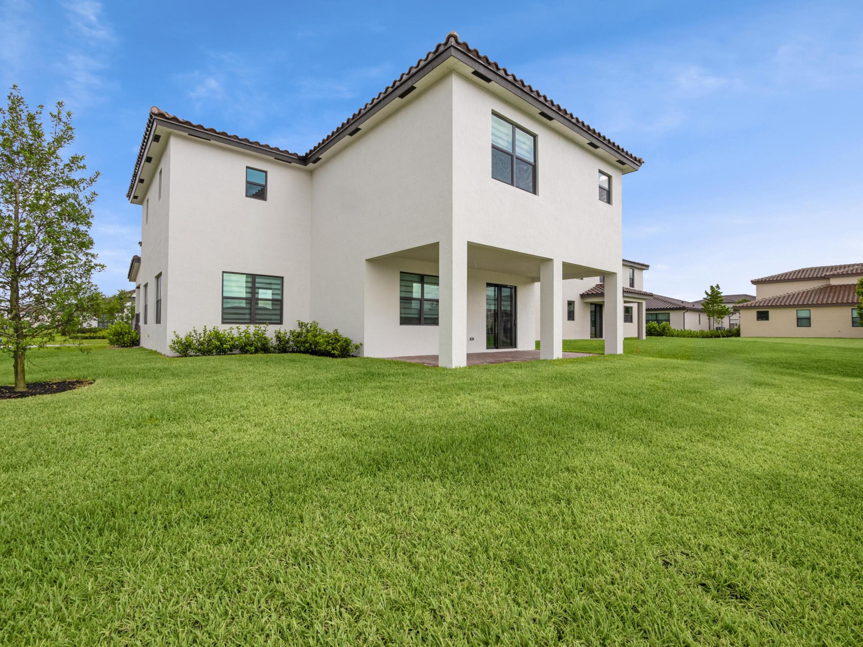 CRESTWOOD NORTH - Residential