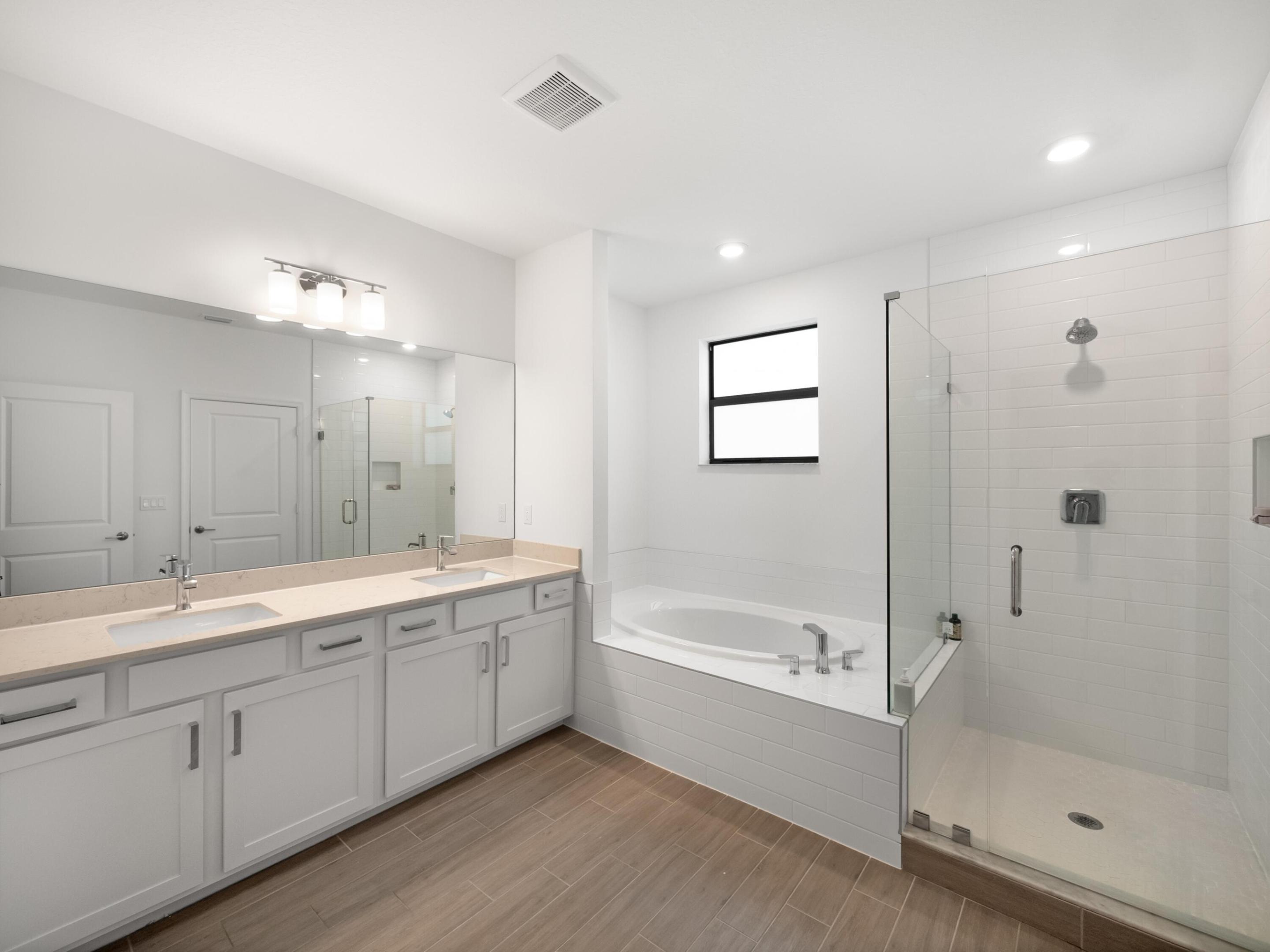 CRESTWOOD NORTH - Residential