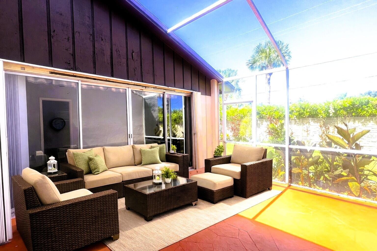 Las Verdes - Residential