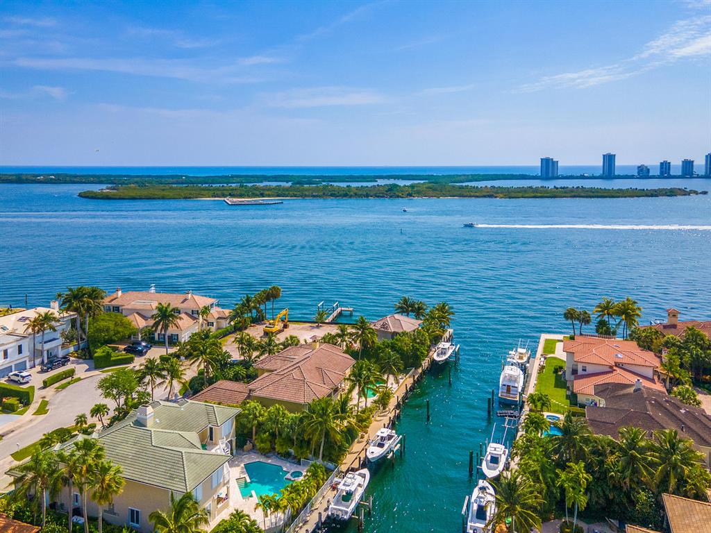 PALM BEACH LAKE WORTH ESTATES 2 - Residential