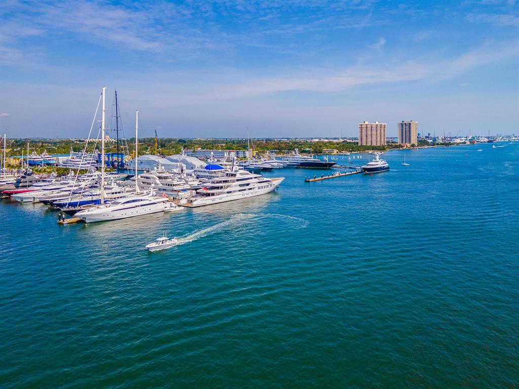 PALM BEACH LAKE WORTH ESTATES 2 - Residential