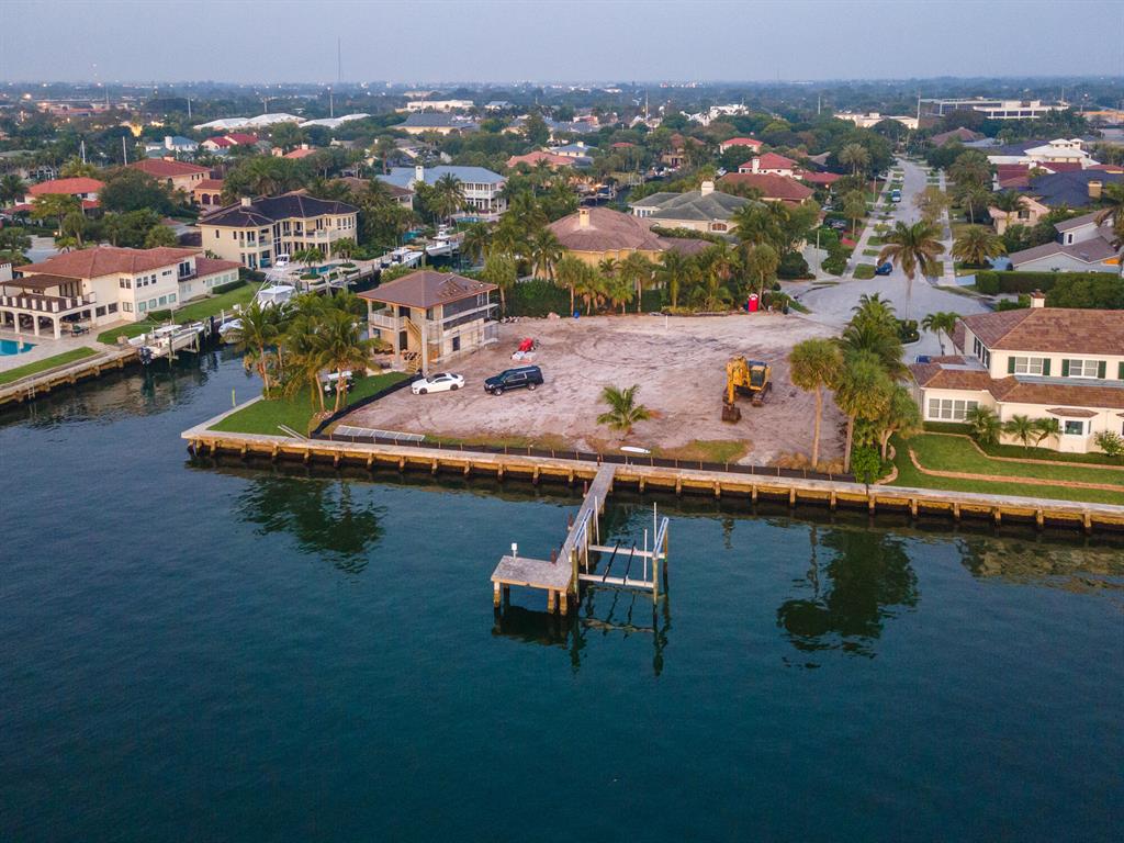 PALM BEACH LAKE WORTH ESTATES 2 - Residential