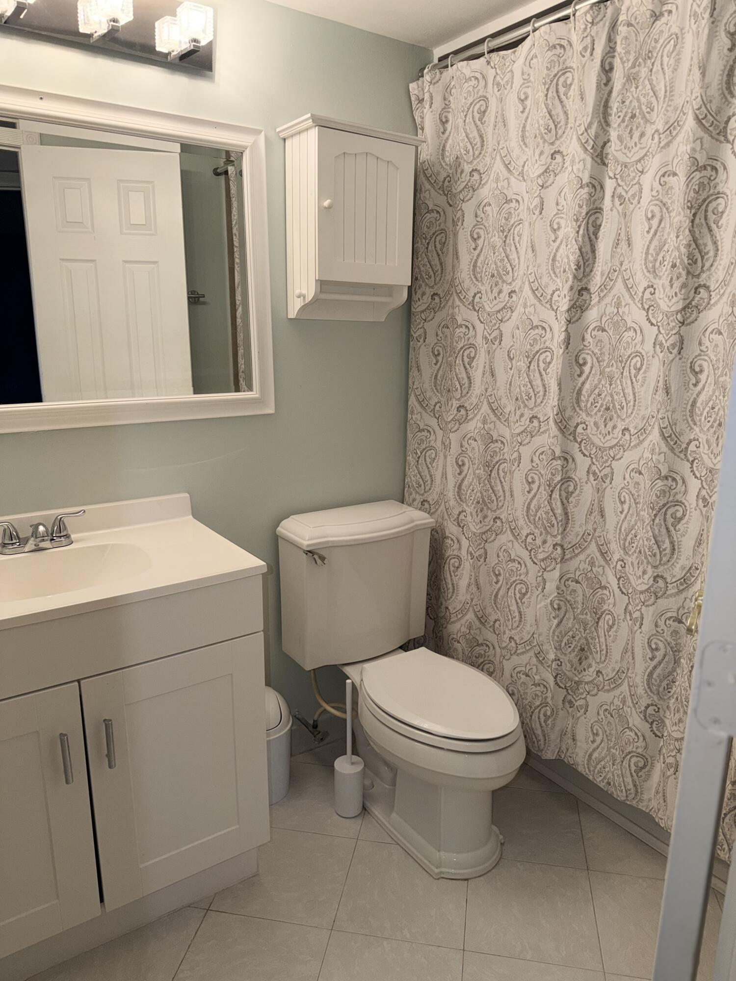GEORGETOWN CONDO - Residential Lease