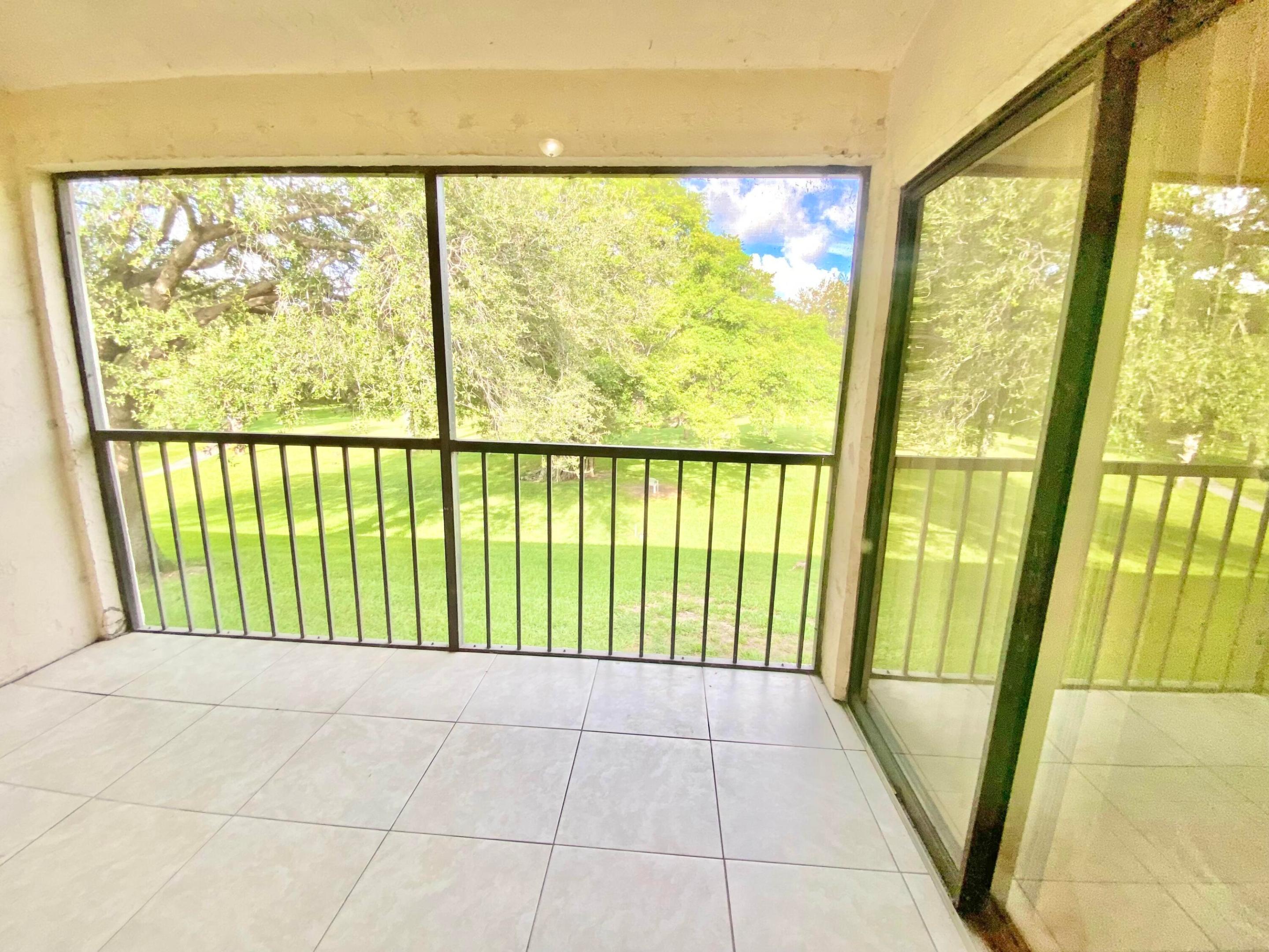 LAKE WINDWOOD - Residential Lease