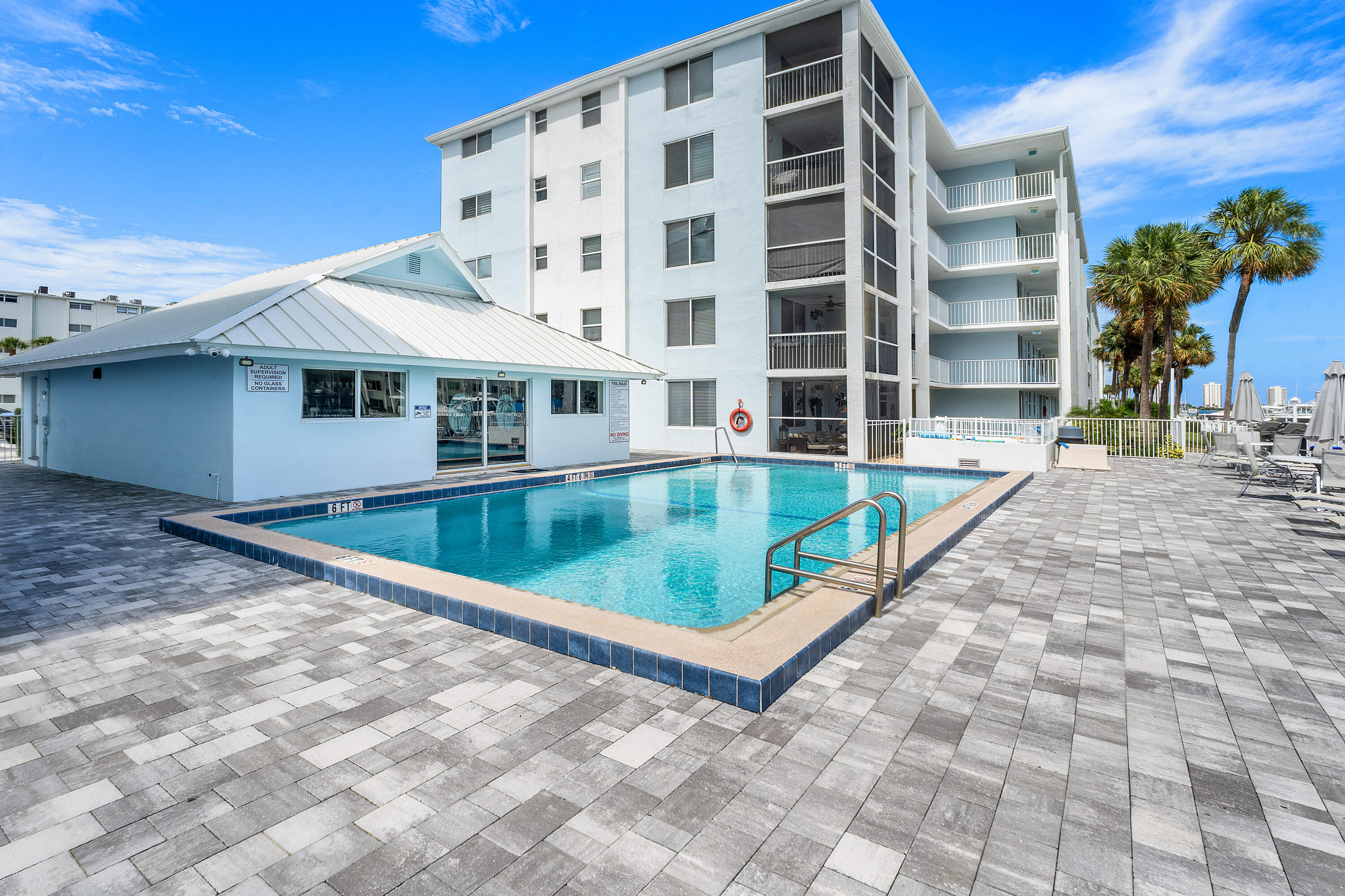 PARADISE VILLAS CONDO - Residential
