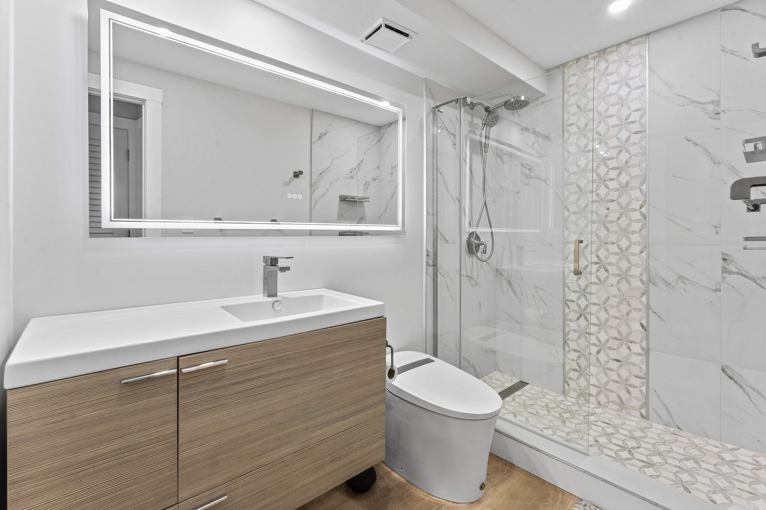 PARADISE VILLAS CONDO - Residential