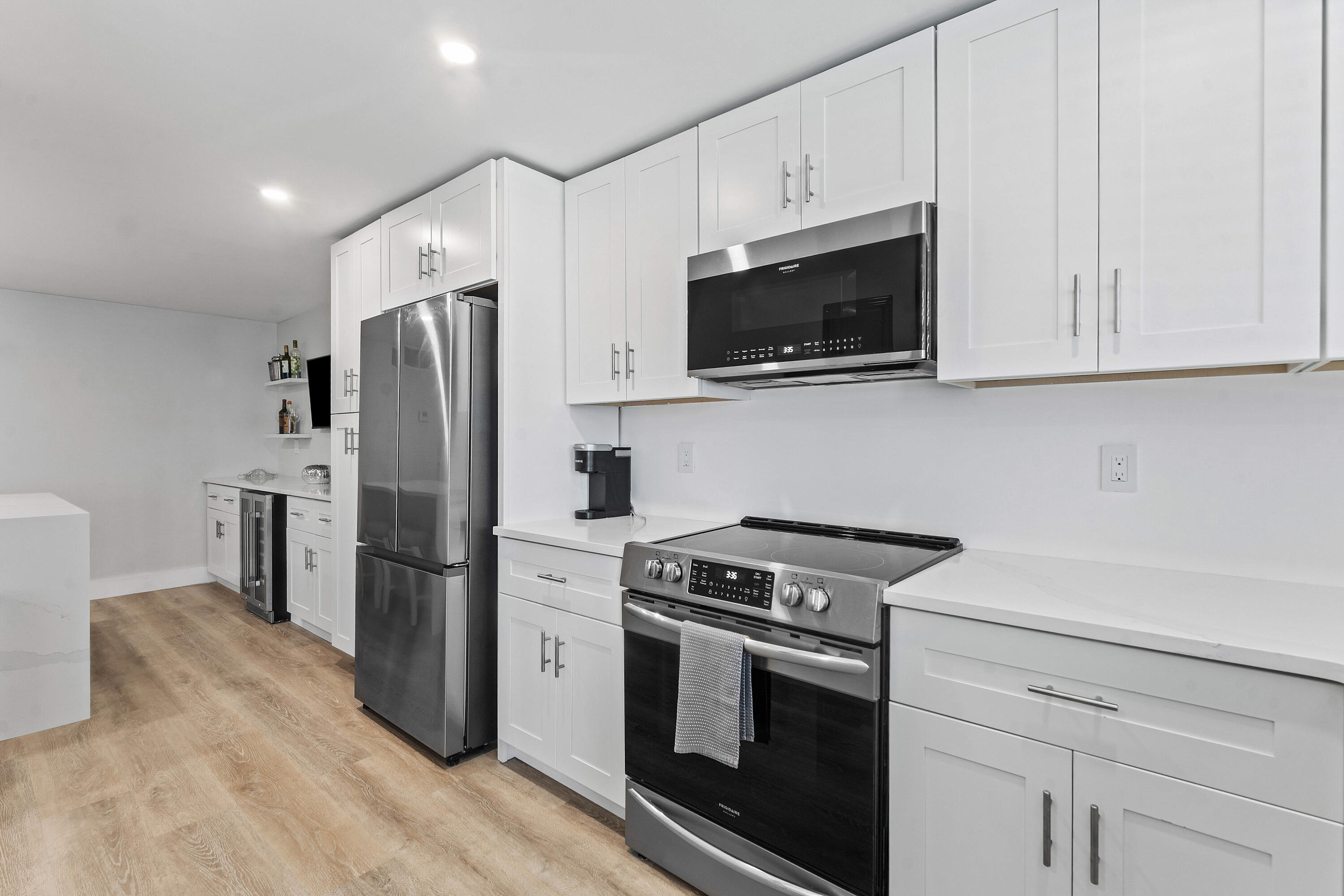 PARADISE VILLAS CONDO - Residential