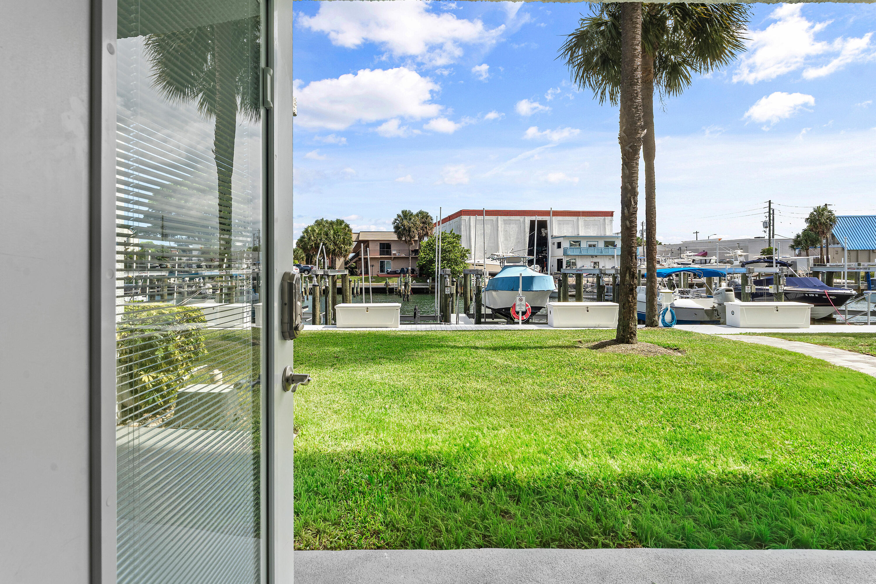 PARADISE VILLAS CONDO - Residential