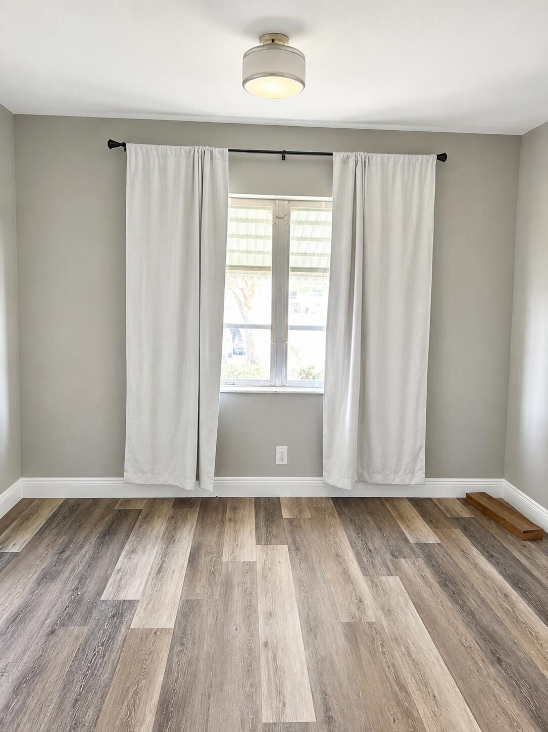 DELRAY VILLAS 1 - Residential