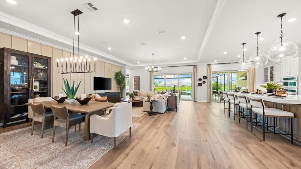 ASTOR CREEK - Residential