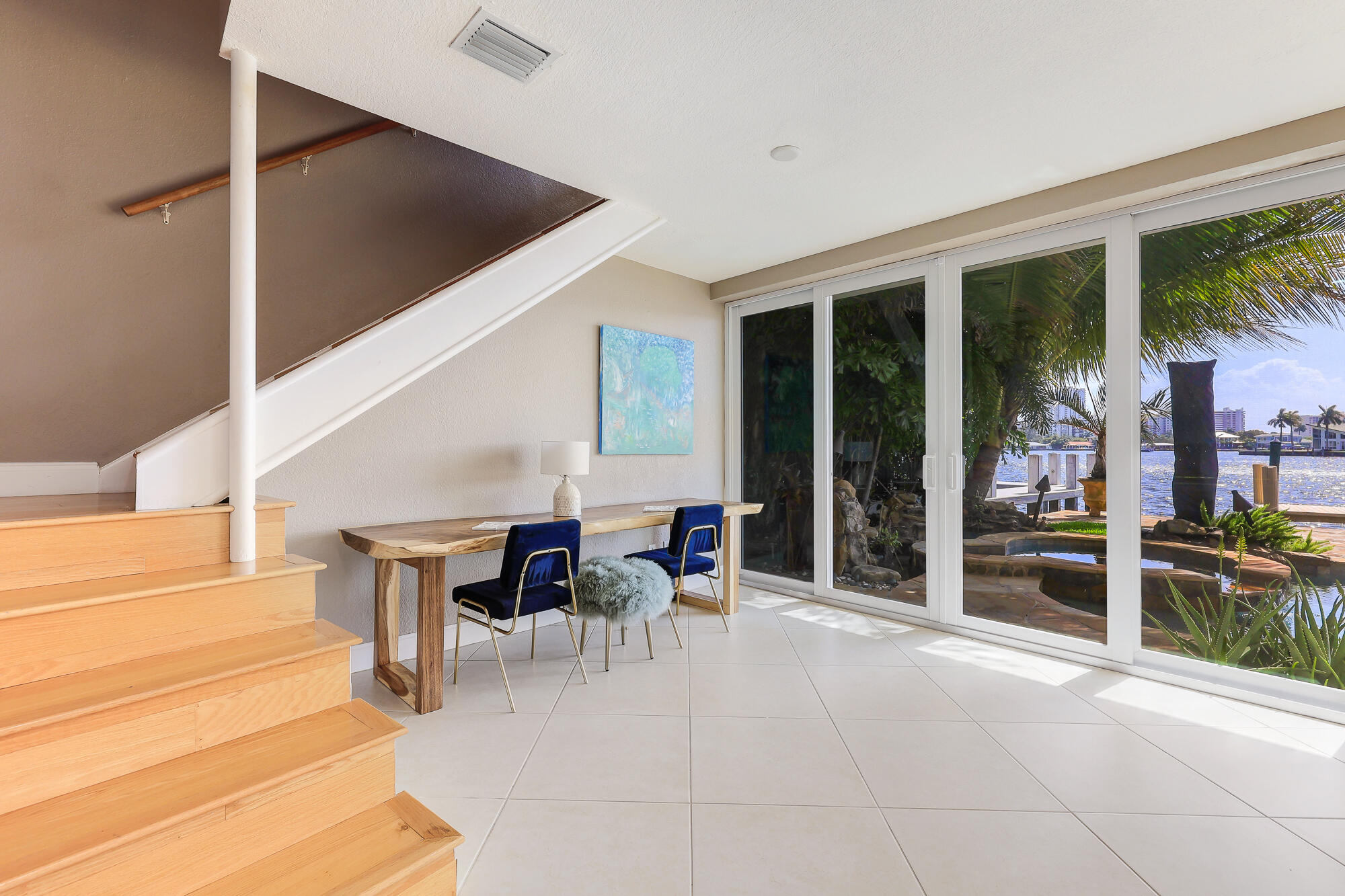 CYPRESS POINT - Residential