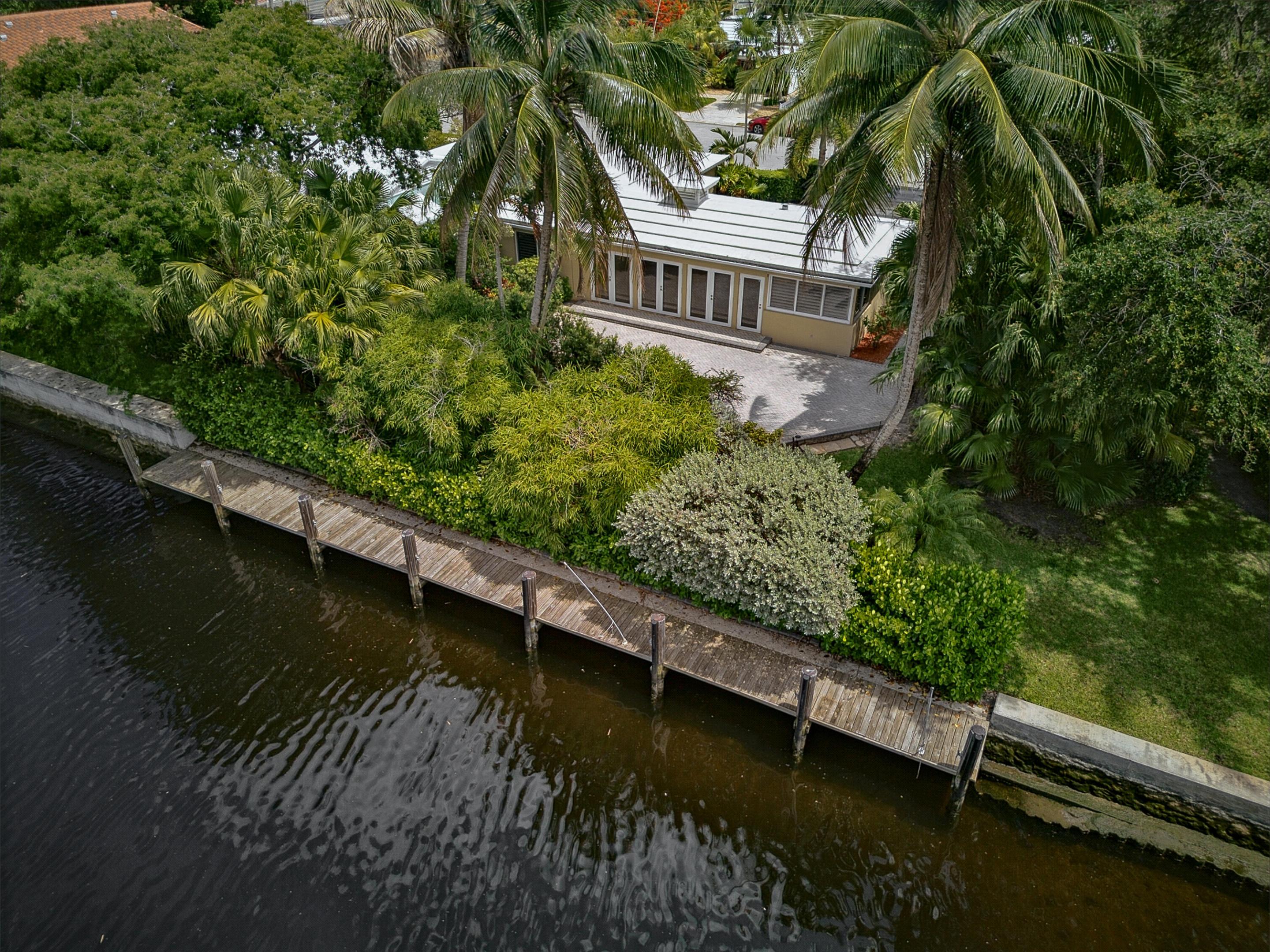 SOUTH NEW RIVER ISLES SEC - Residential