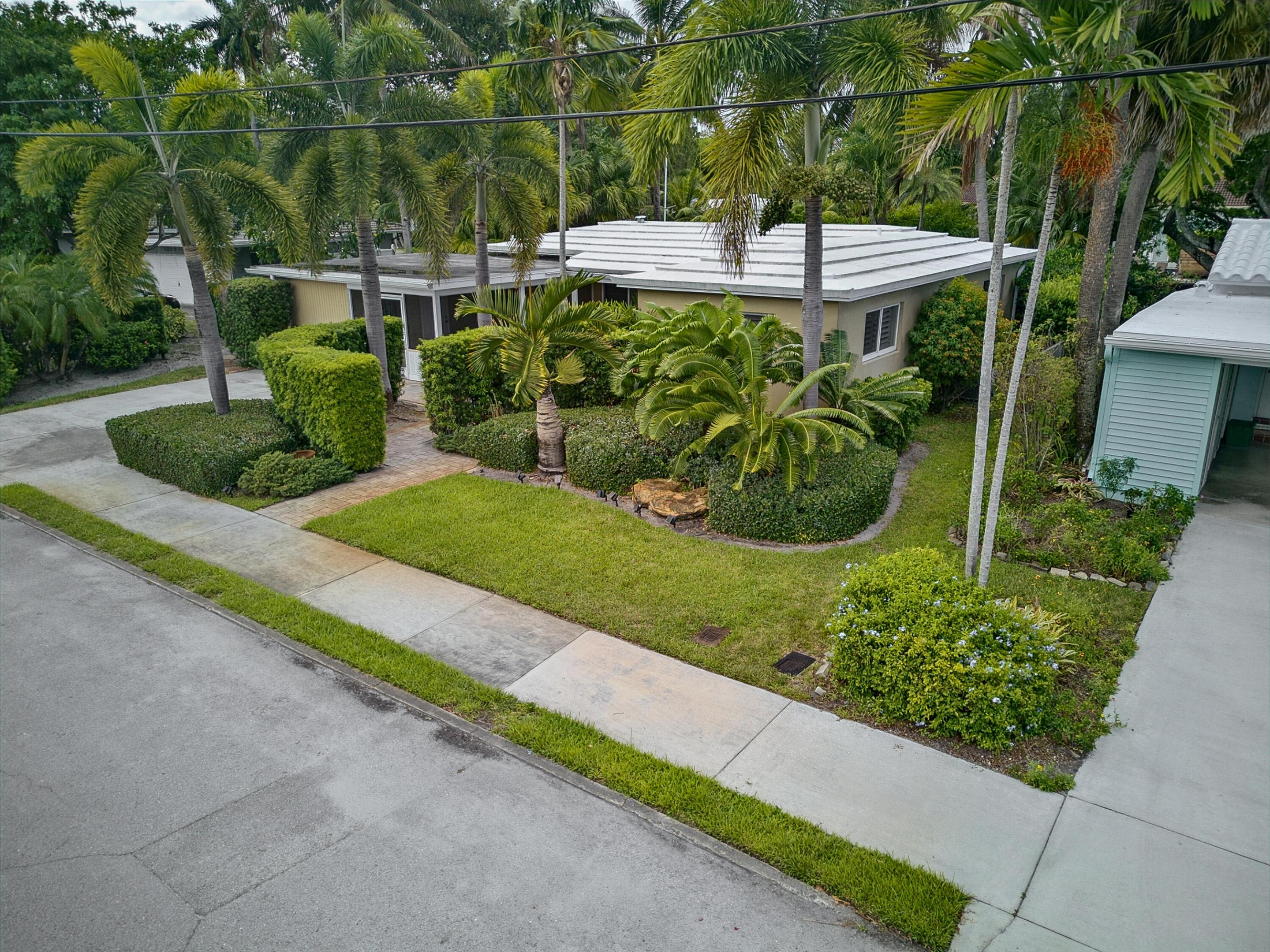 SOUTH NEW RIVER ISLES SEC - Residential