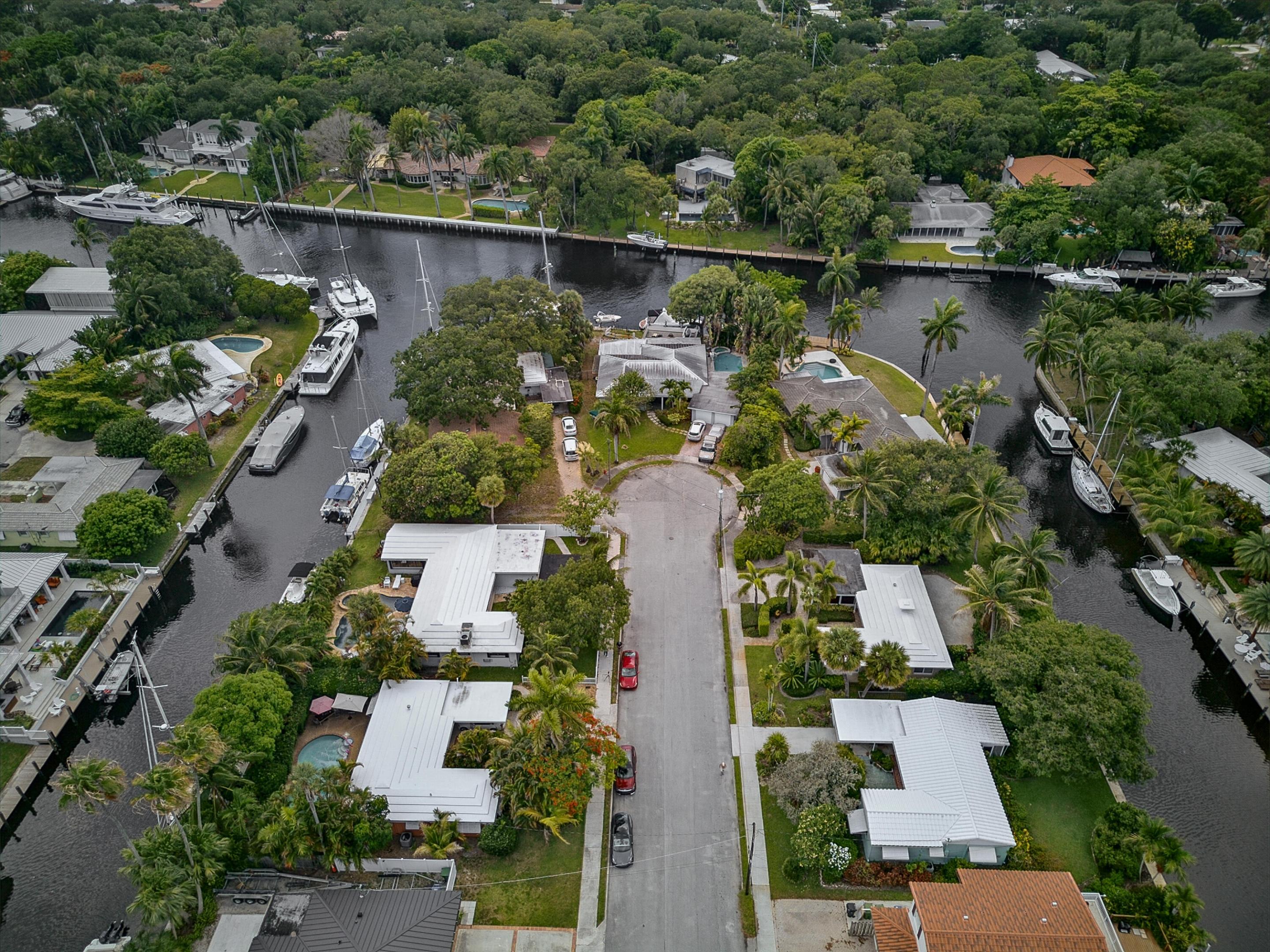 SOUTH NEW RIVER ISLES SEC - Residential