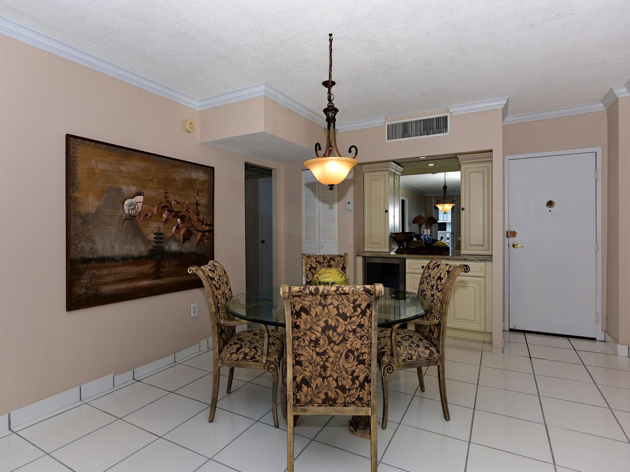 PATRICIAN OF PALM BEACH CONDO - Residential Lease