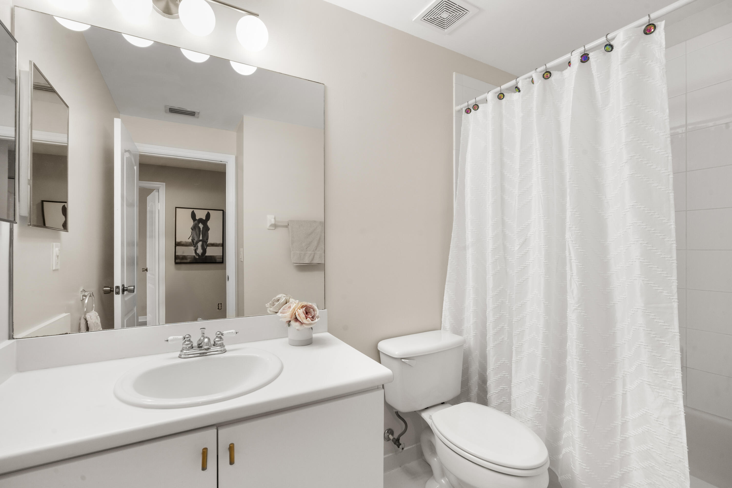 SEMINOLE ESTATES & TOWNHOMES - Residential