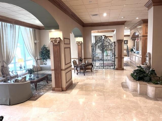 Plaza South - Residential