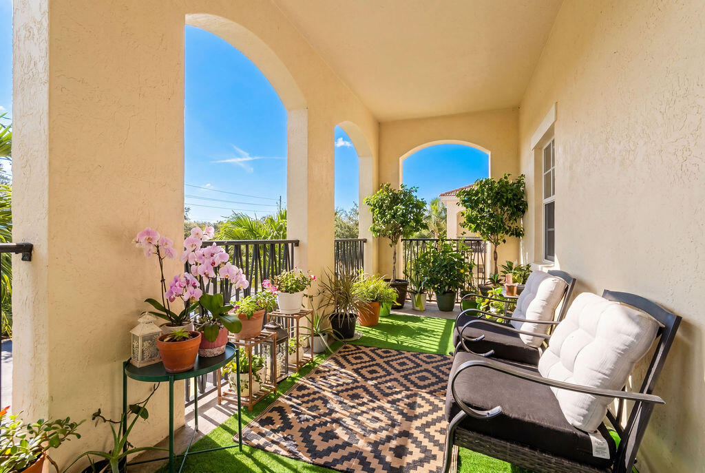 CYPRESS GROVE - Residential Lease