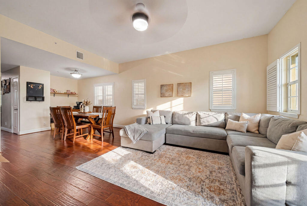 CYPRESS GROVE - Residential Lease