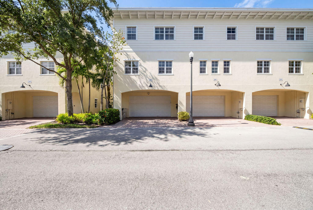 CYPRESS GROVE - Residential Lease