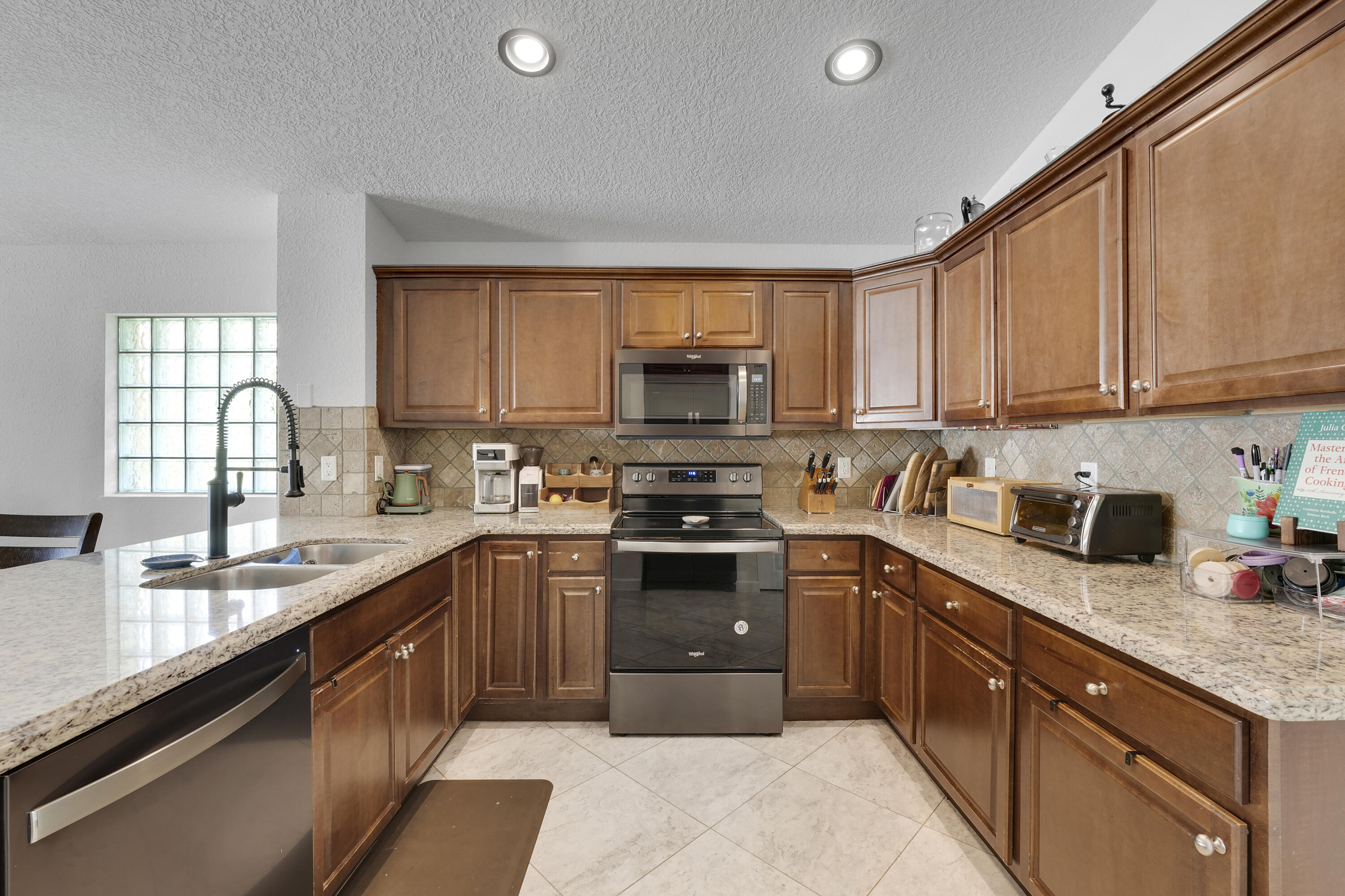 FOSTERS MILL - Residential
