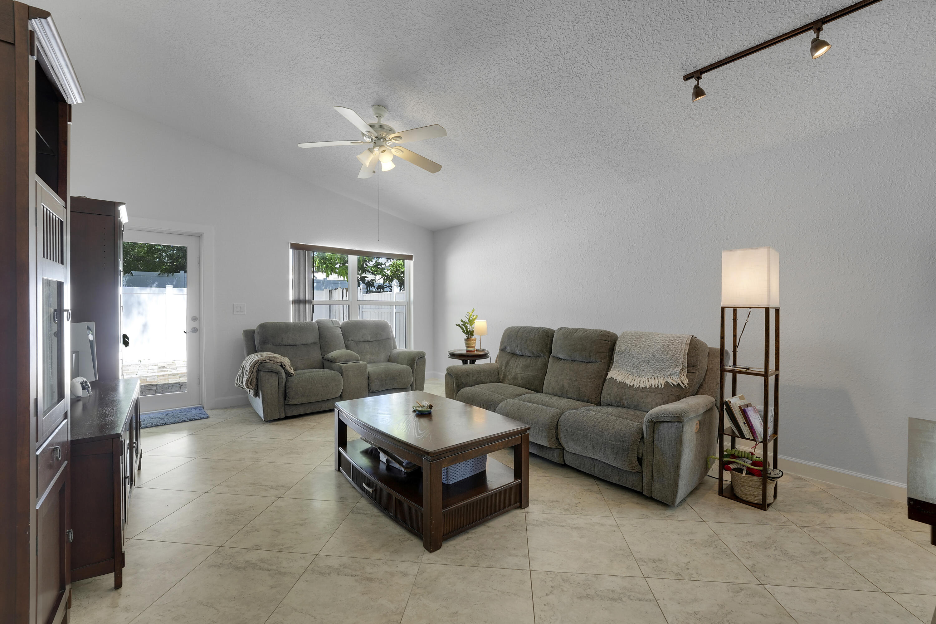 FOSTERS MILL - Residential