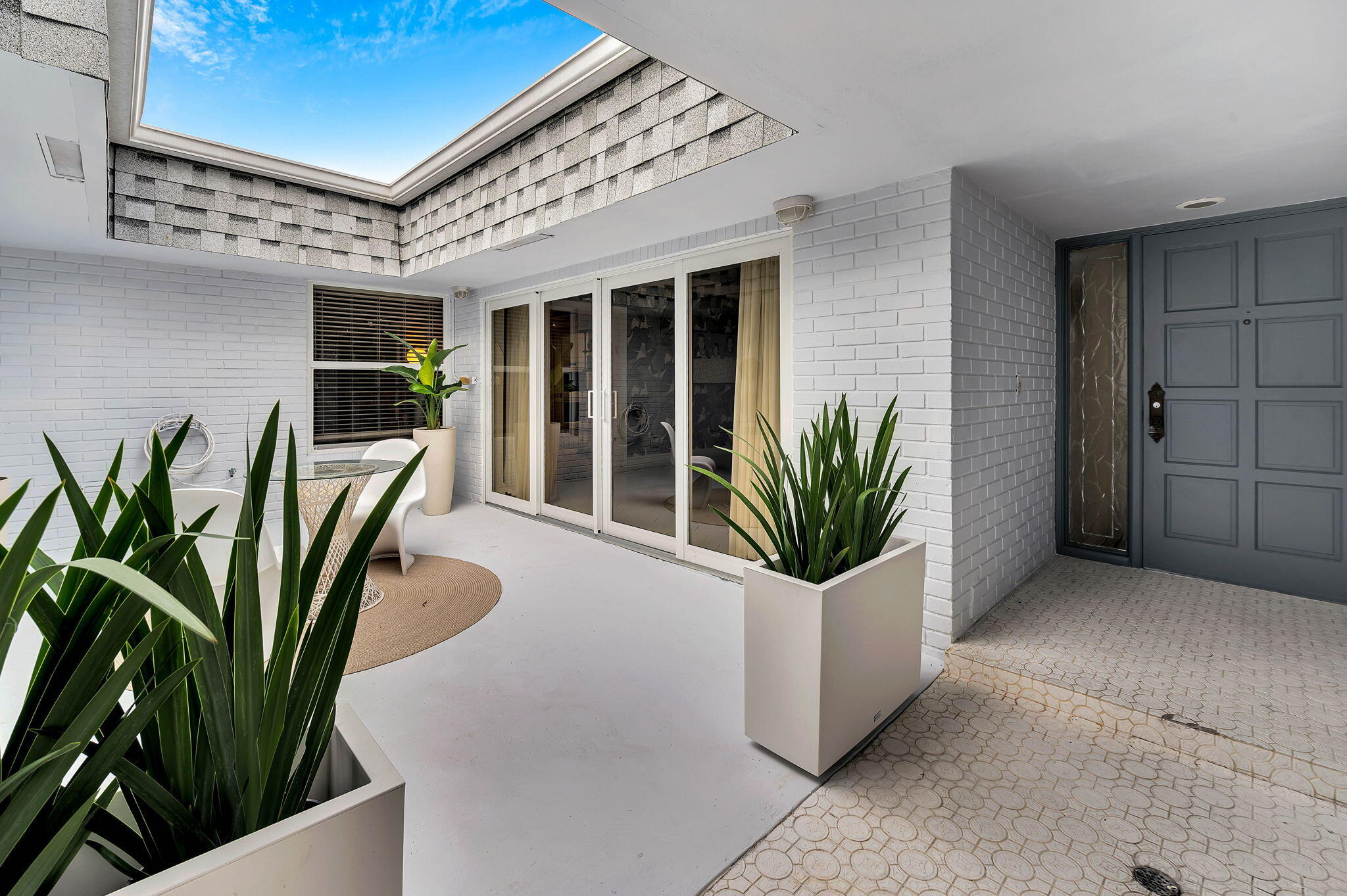 WOODLANDS SEC FIVE - Residential