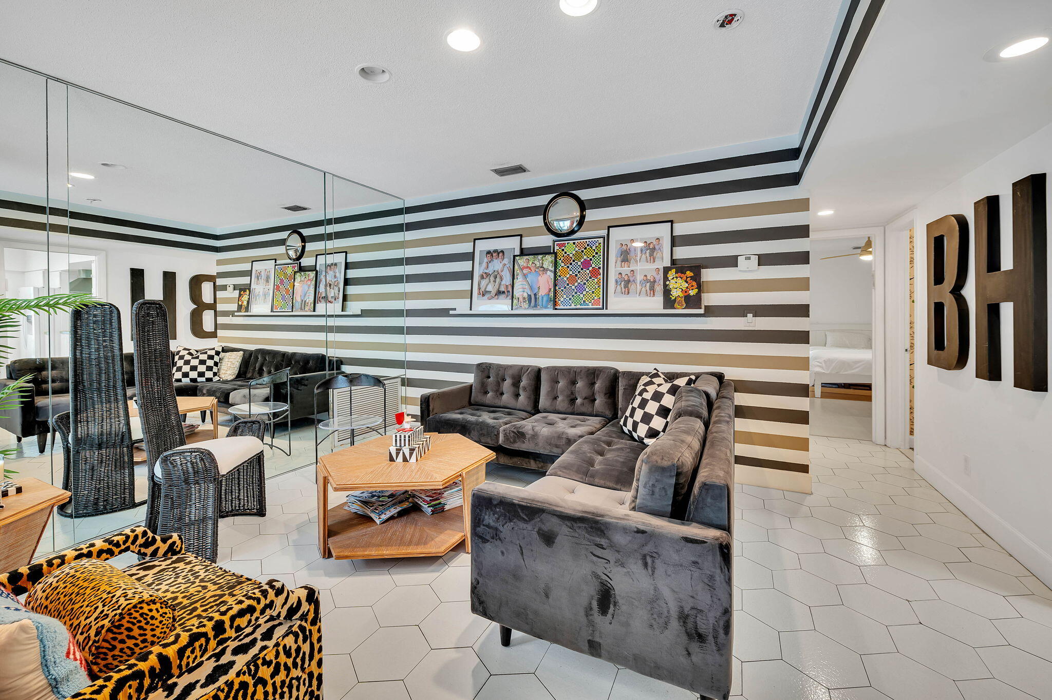 WOODLANDS SEC FIVE - Residential