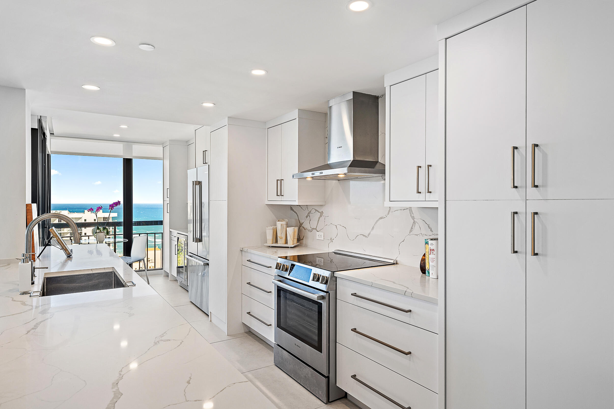 Martinique II - Residential