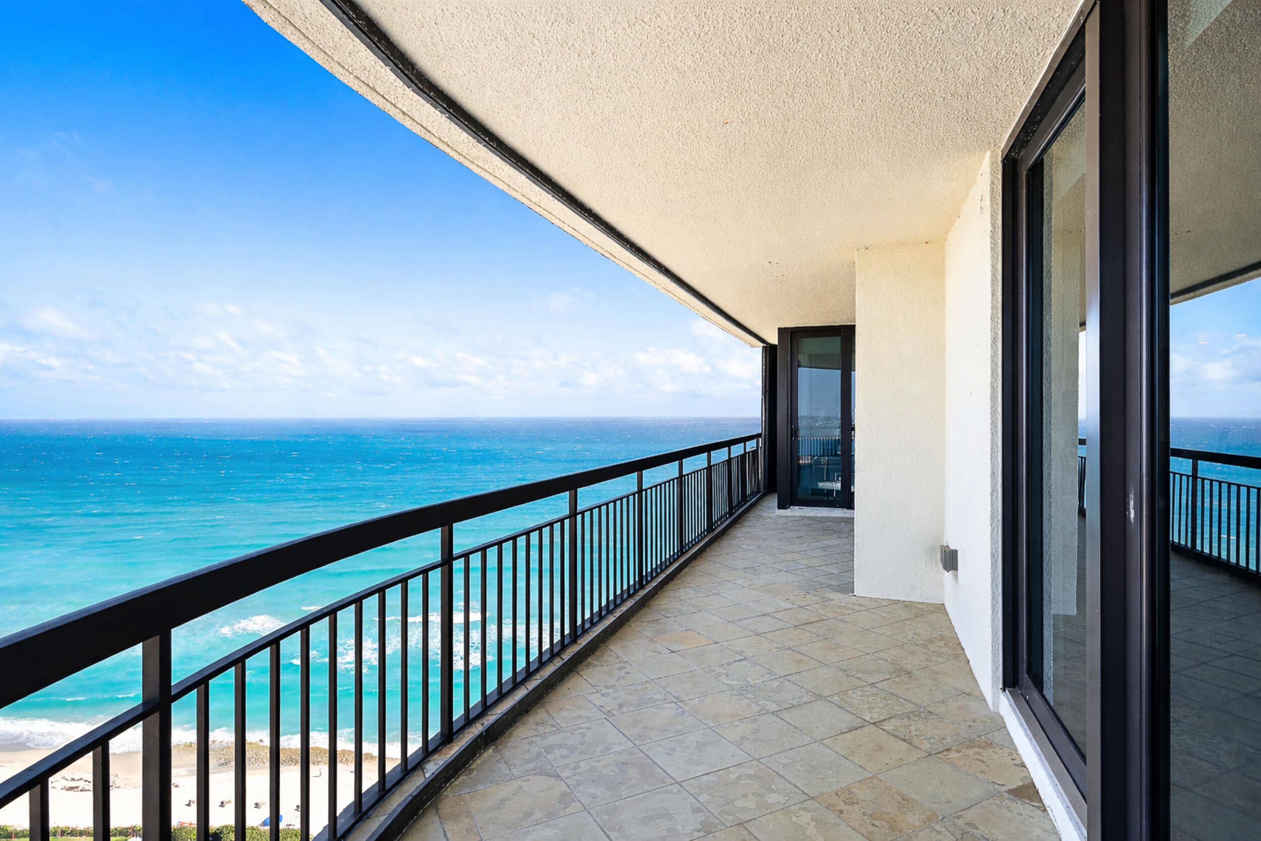 Martinique II - Residential