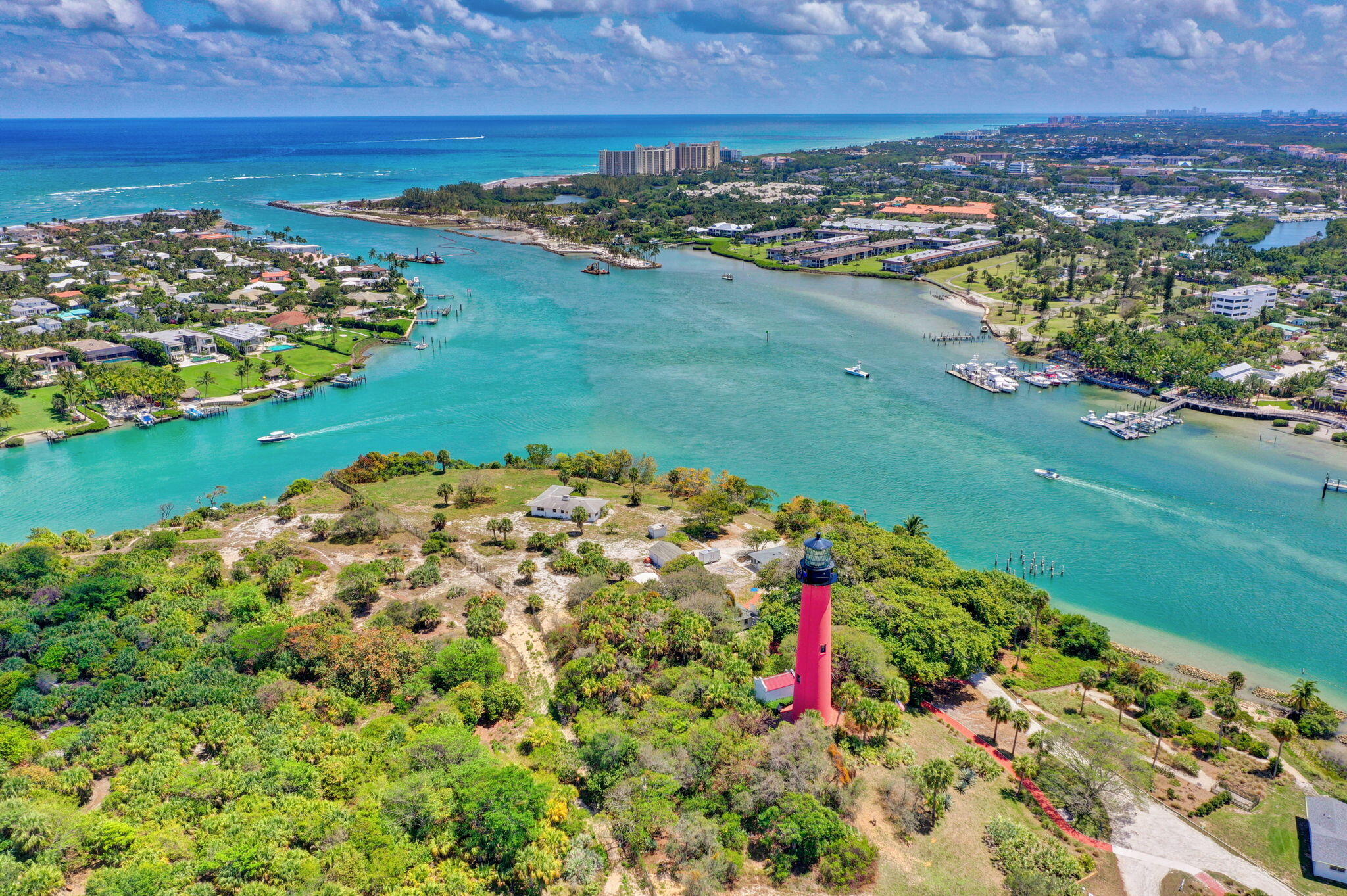 TEQUESTA TOWERS CONDO - Residential