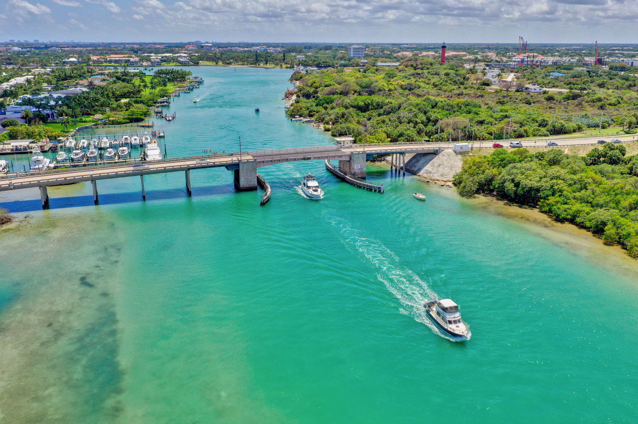 TEQUESTA TOWERS CONDO - Residential