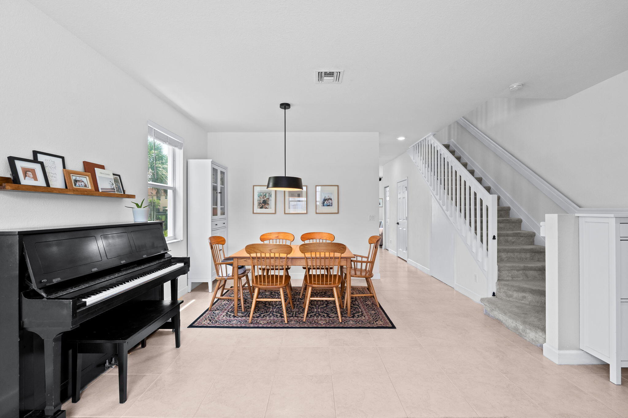 CHARLESTON COMMONS 2 - Residential