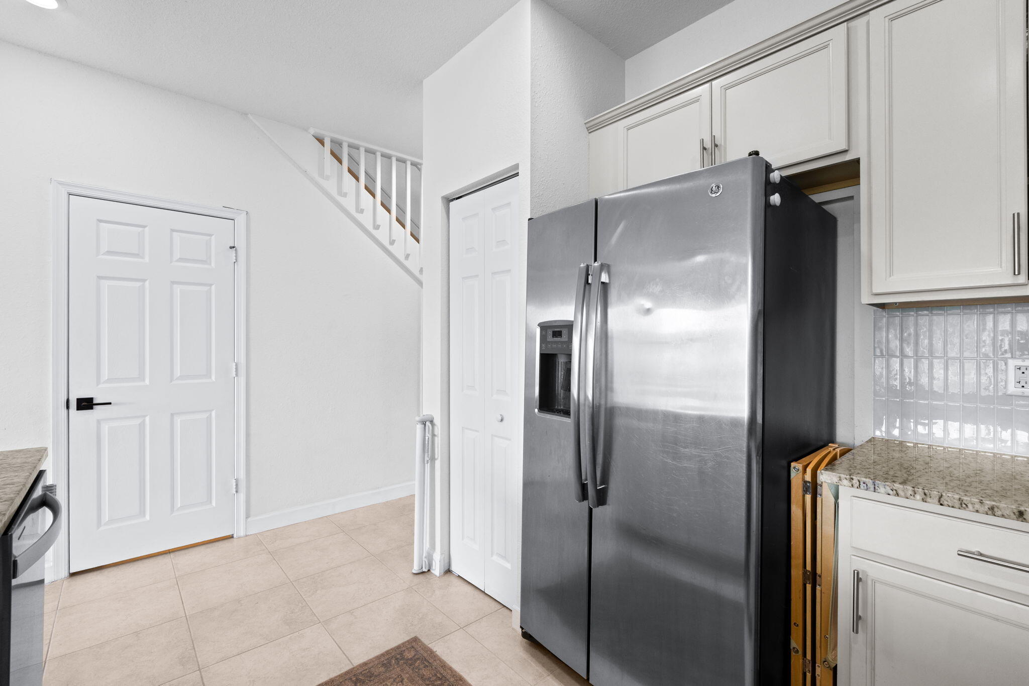 CHARLESTON COMMONS 2 - Residential