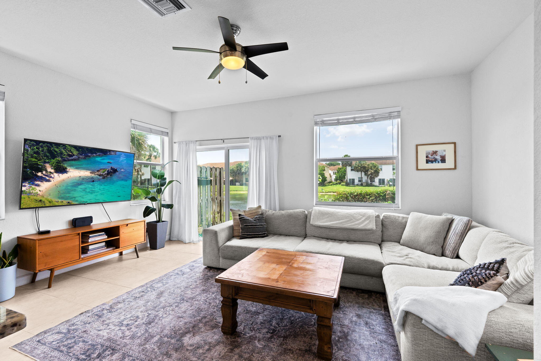 CHARLESTON COMMONS 2 - Residential