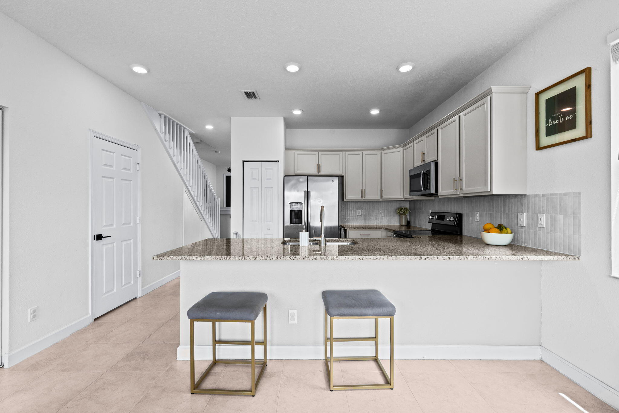 CHARLESTON COMMONS 2 - Residential